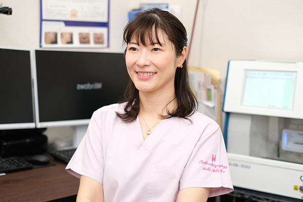 三塚沙希院長 エムズクリニック白金2