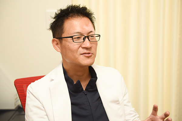 広瀬正和院長 D Medical Clinic Osaka2