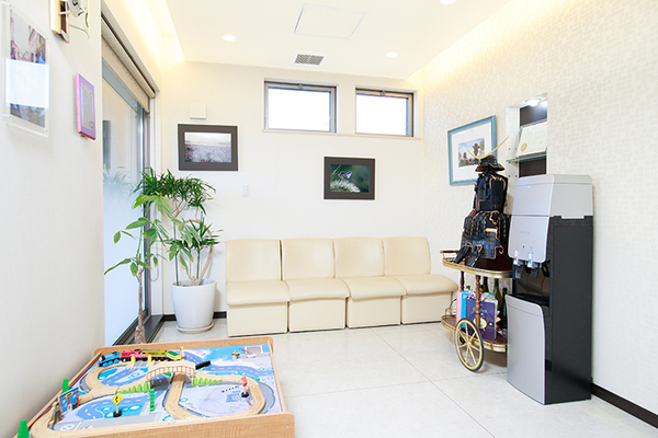 小林久純院長 Q's dental clinic2