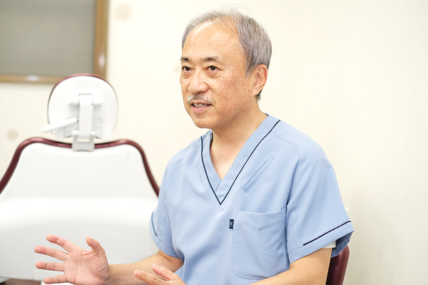 青柳浩樹院長 ヒロキデンタルクリニック2