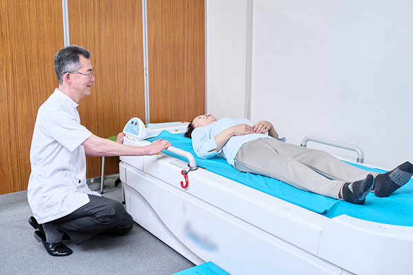 小林薫院長 アルス小林整形外科2
