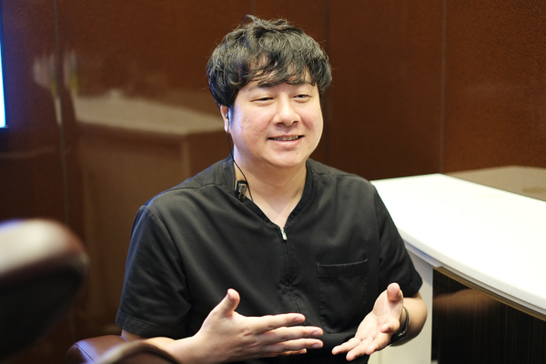 杉田一馬院長 麻布シティデンタルクリニック2