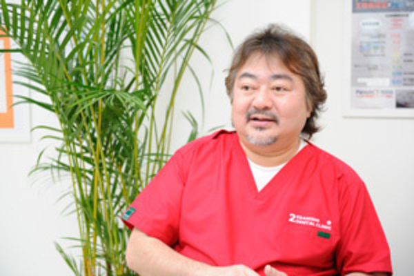 穴井純院長 荏田西2丁目歯科2