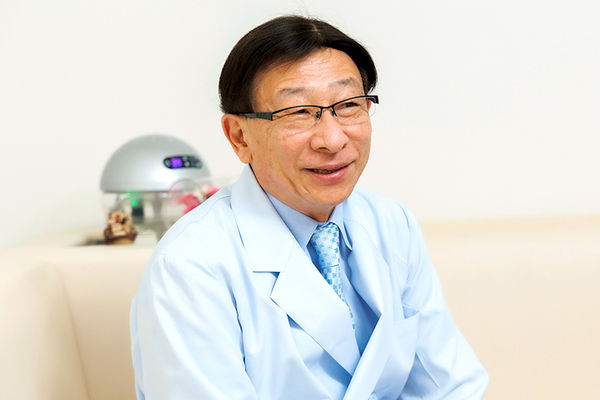 根来武史院長 TF栄矯正歯科クリニック2