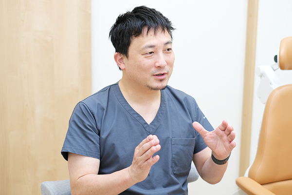 佐藤陽一郎院長 所沢さとう耳鼻咽喉科2