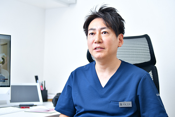 伊藤秀憲院長 ビクアスクリニック2