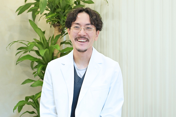 吉川浩史院長 阿波座よしかわ矯正歯科・小児歯科2