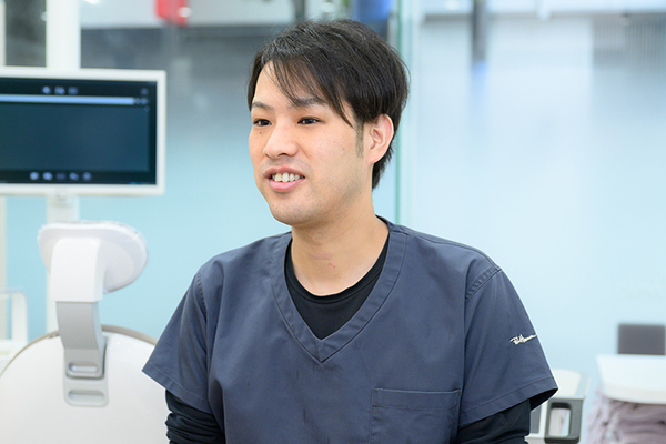 富樫祐介院長 ゆあデンタルクリニック2