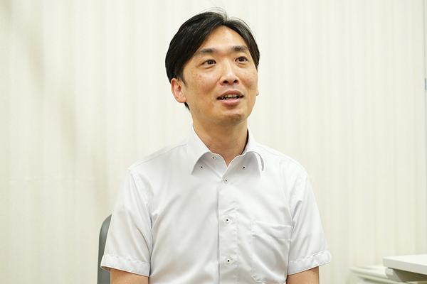 本山哲也院長 亀田ホームクリニック幕張2