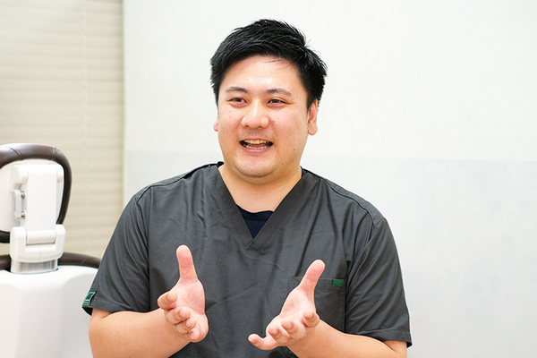須永貴司院長 とも歯科クリニック上大岡2