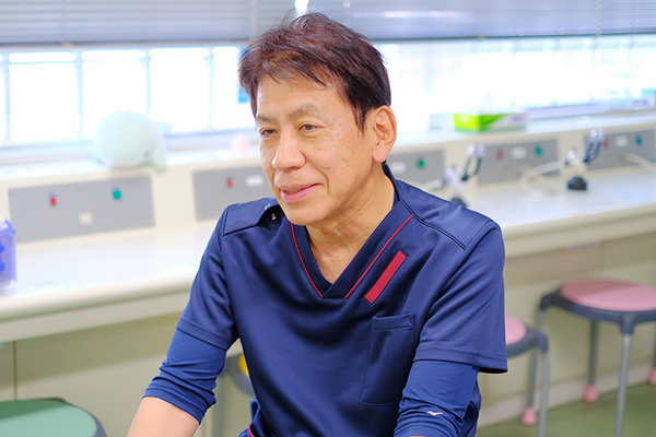 鈴村栄久院長 鈴村耳鼻咽喉科2