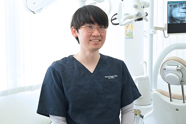 赤坂衣理先生、柳珍郁先生 なかい歯科2