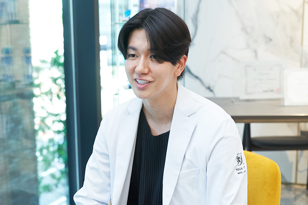 中村有佑院長 天神HIT歯科・矯正歯科2