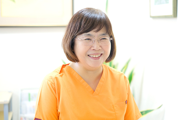 大石恒子院長 もとむら歯科医院2