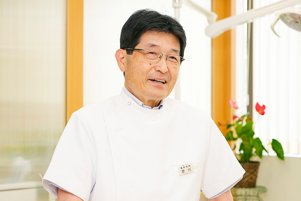 宮川泰郎院長 宮川矯正歯科クリニック2