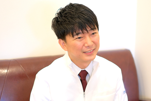 大久保俊祐院長 あんず歯科医院2