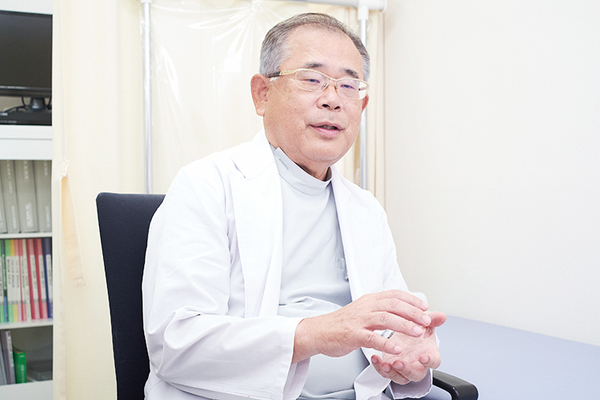 渡會伸治院長 石川町内科クリニック2