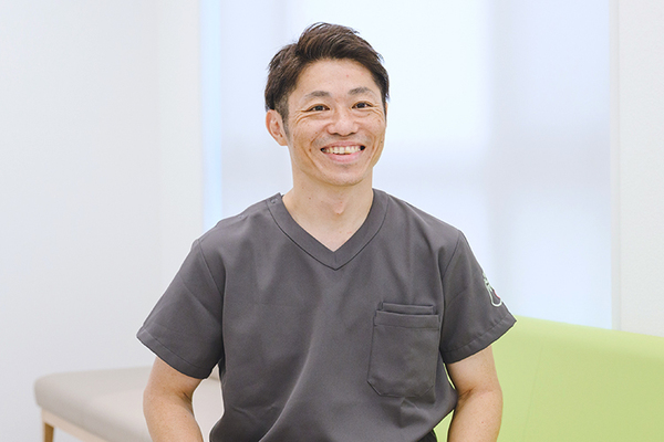 成毛崇院長、成毛友希副院長 Birneなるけクリニック2