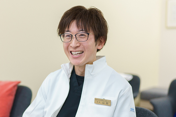 山田朋英院長 蒲田駅前やまだ内科糖尿病・甲状腺クリニック2