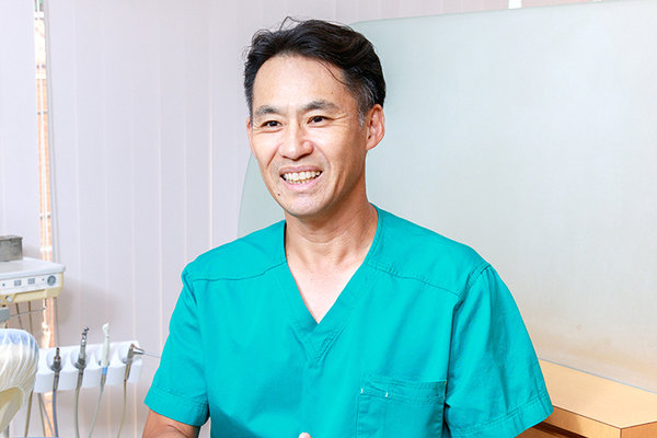 吉田哲也院長 目黒 アーク歯科・矯正歯科2