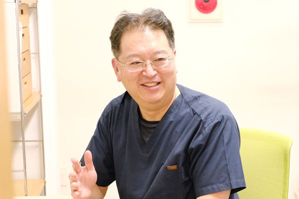 田中亨院長、田中美華副院長 たなか内科・眼科クリニック　2