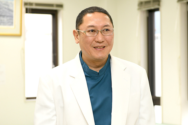五十嵐直弥院長 五十嵐皮膚科医院3