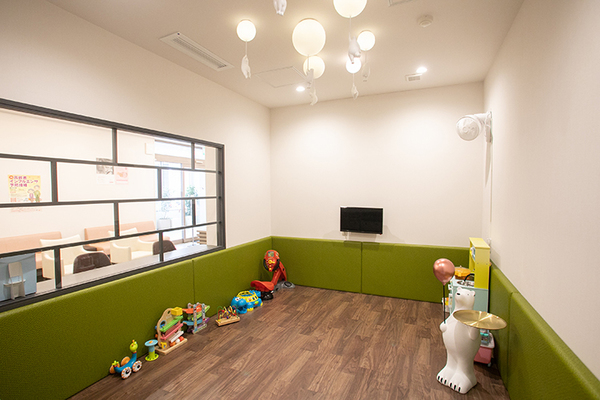 福田朝子院長 白いあさがお皮ふ科スキンケアクリニック3