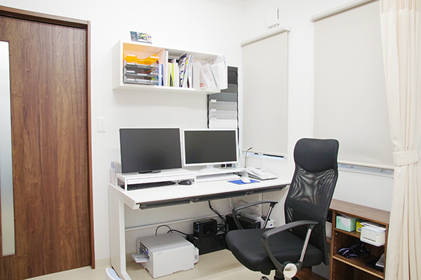 小川惇郎院長、松下玲子副院長 白金台おがわクリニック3