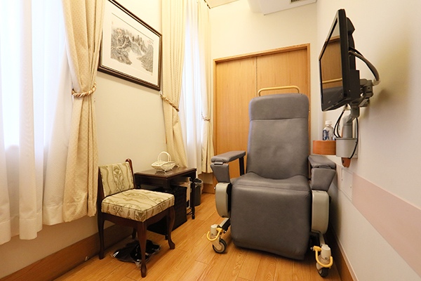 三戸岡英樹院長 芦屋三戸岡クリニック3