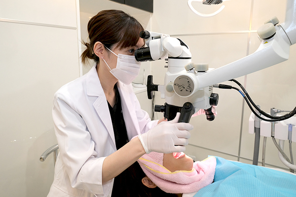 平井一孝理事長、平井明子院長 町田駅前グレイス歯科・矯正歯科3