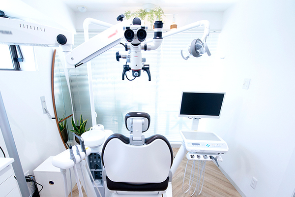 小林周央院長 調布NORI歯科クリニック3