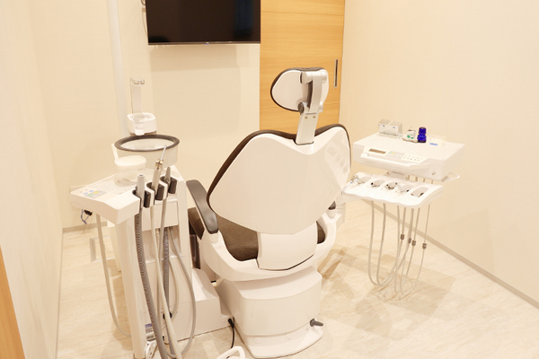 伏木亮祐院長 とねり歯科・矯正歯科3