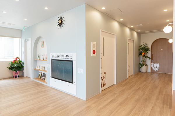 森健茂副院長、森真理先生 森内科・循環器・こどもクリニック3