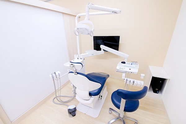 早速邦博院長 下総中山クリニックファーム歯科3