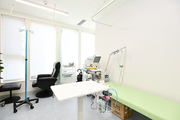 濱里一裕院長 はまさと内科リウマチ膠原病クリニック3