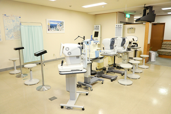 前田邦彦院長 まえだ眼科3