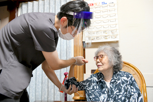 茂呂直紀院長 西東京あゆみクリニック3