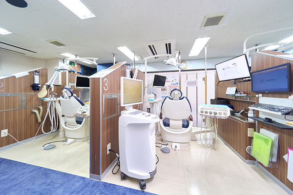 野城康成理事長 野城歯科西池袋クリニック3