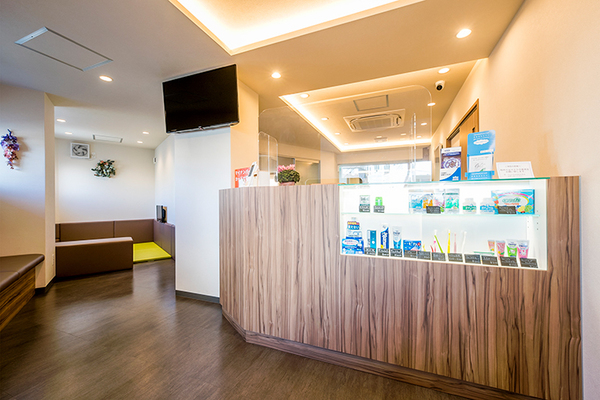 野村周平院長、野村昌利理事長 野村歯科医院3