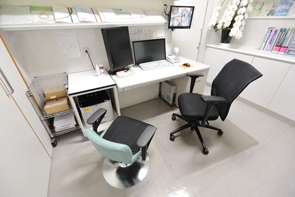 鈴木王洋院長 すずひろクリニック3