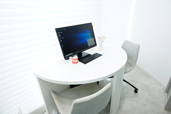 杉浦史郎院長 リノデンタルオフィス福井3