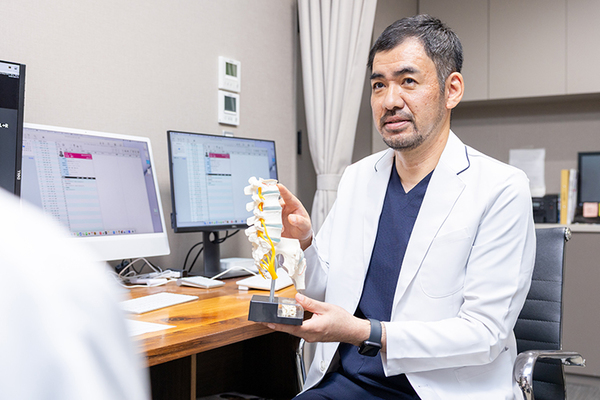 井口貴裕理事長 いぐち整形外科3