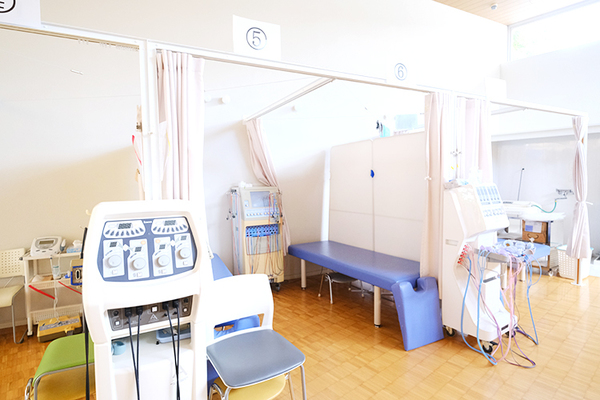 旭真理子院長 三輪整形外科3