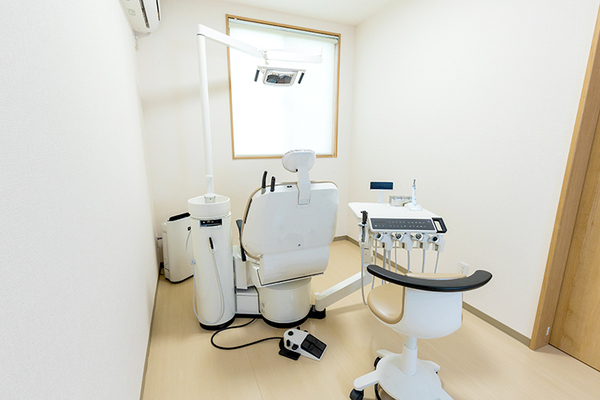 猪熊孝憲院長 いのくま歯科クリニック3