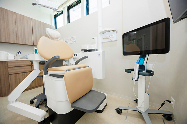 若杉俊通院長 W DENTAL CLINIC3