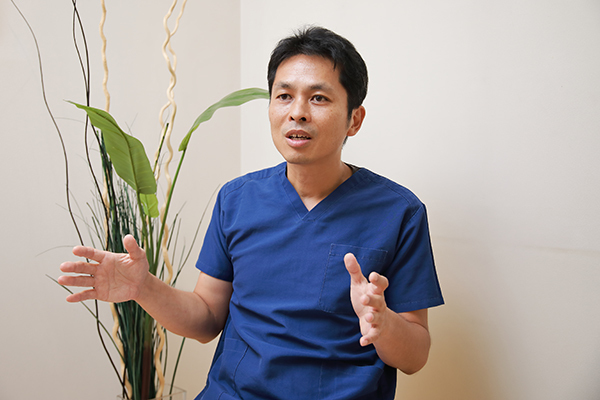 和田康彦院長 ワダ歯科医院3