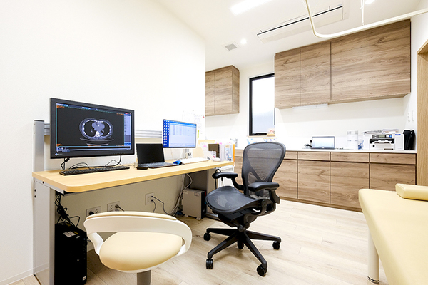 臼井真人院長 つつじが丘クリニック3