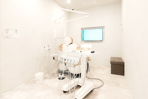 寺田優院長 苦楽園口 いしみね歯科 小児歯科・矯正歯科3