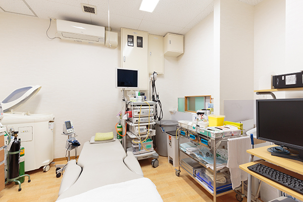 辻智洋院長 HAT神戸つじ内科3