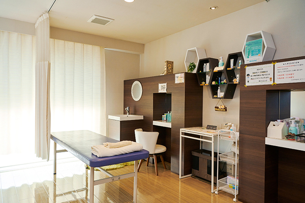 西正行院長 ひふ科形成外科西クリニック3